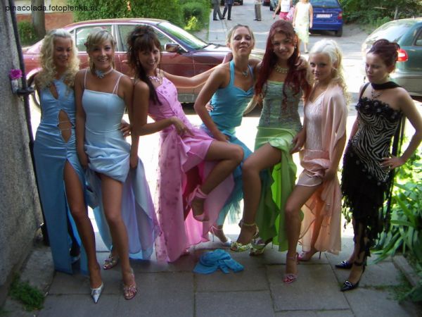 Школьницы-ромашки, неберушки, недавашки Школьницы-ромашки, неберушки, недавашки