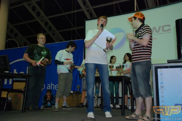 �, ������ ��� �����