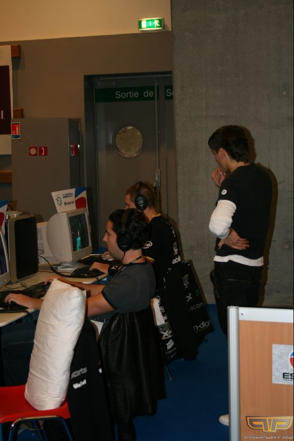 ���-��� ����� �������������