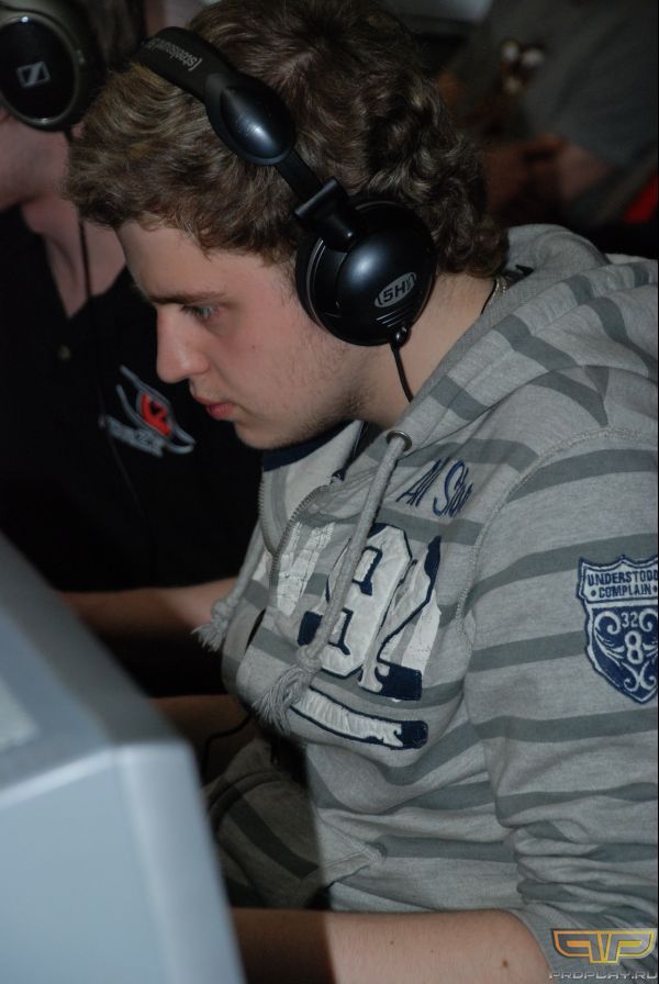 xomA �������