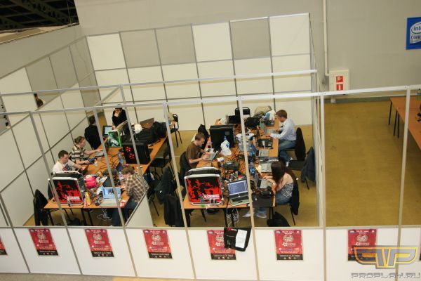 �����-����