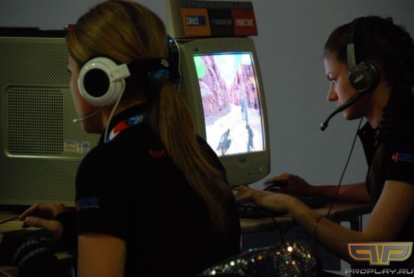 ����� � ����