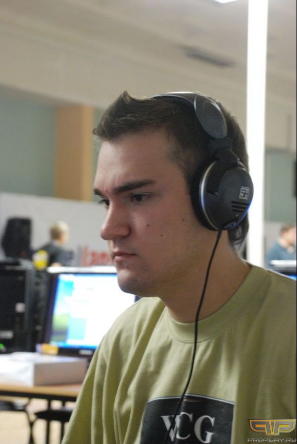 ����� EYEsport - R3dm4n