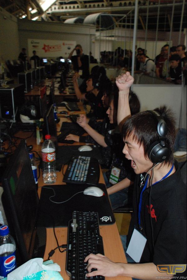 wNv ����� �������� Mouz'��