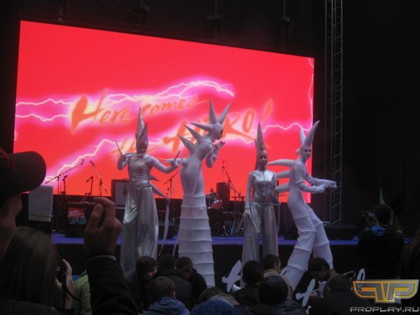 ���-���������