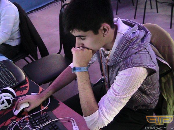 ����� es4x