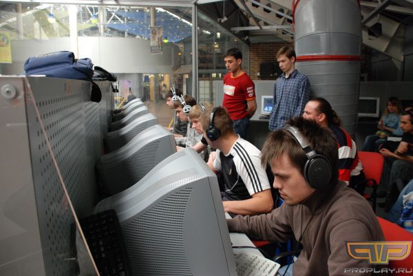 ����� AgAt